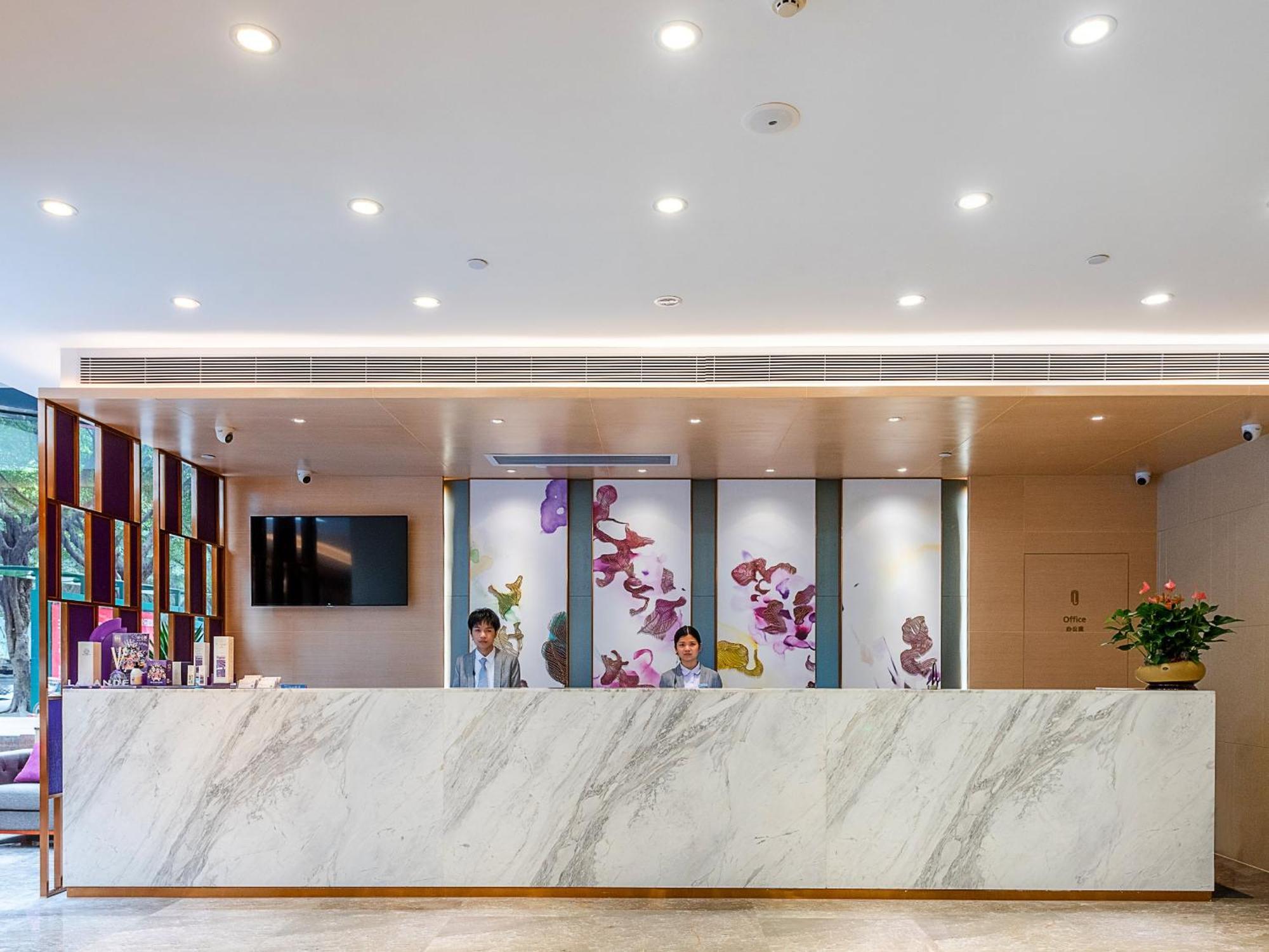 Lavande Hotel Guangzhou Taigucang Shayuan Exterior foto